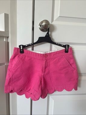 Scallop Buttercup Shorts